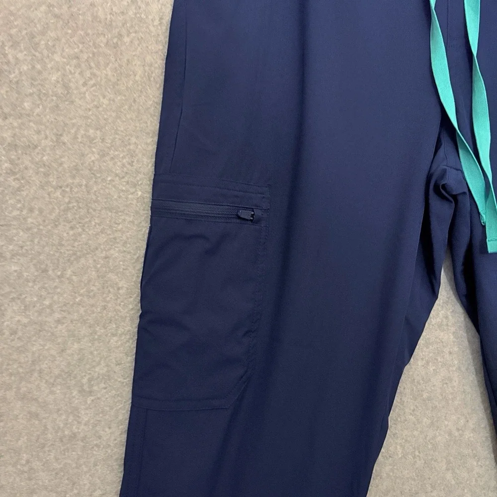 Figs Technical Collection FREEx Lined Cargo Pants Women‎ M Petite Navy PO 3997